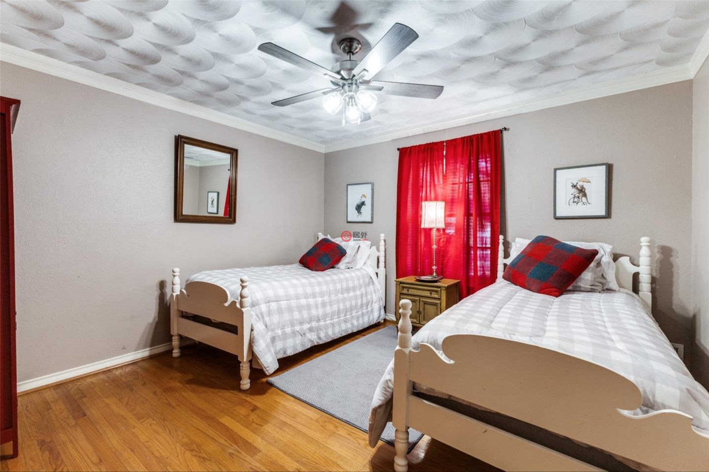 美国德克萨斯州普莱诺的独栋别墅,14th Pl,编号78496365