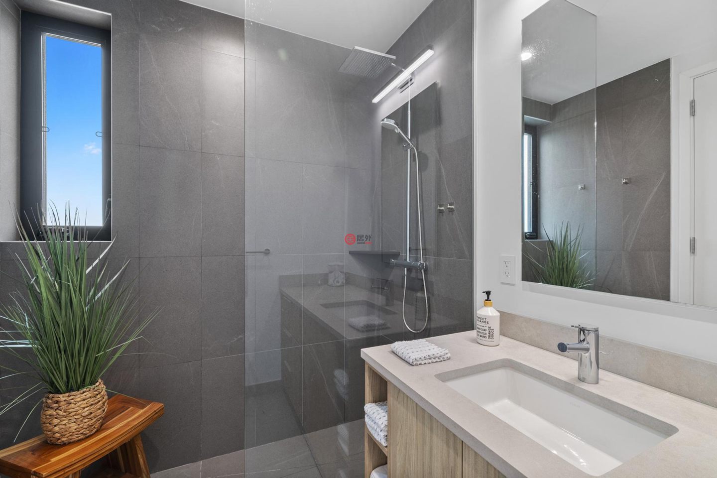 特克斯與凱科斯群島Grace Bay的公寓，Z-ONE RESIDENCE GRACE BAY ROAD，编号78484361