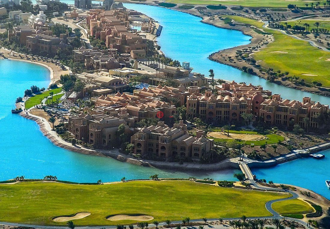 埃及萨尔瓦多加扎勒艾哈迈尔古尔代盖的独栋别墅，El Gouna，编号78308055