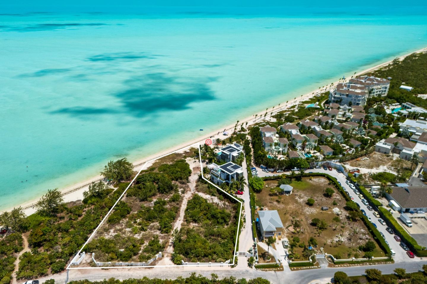 特克斯與凱科斯群島的住宅用地，Beach Front Land Long Bay Hills，编号78100327