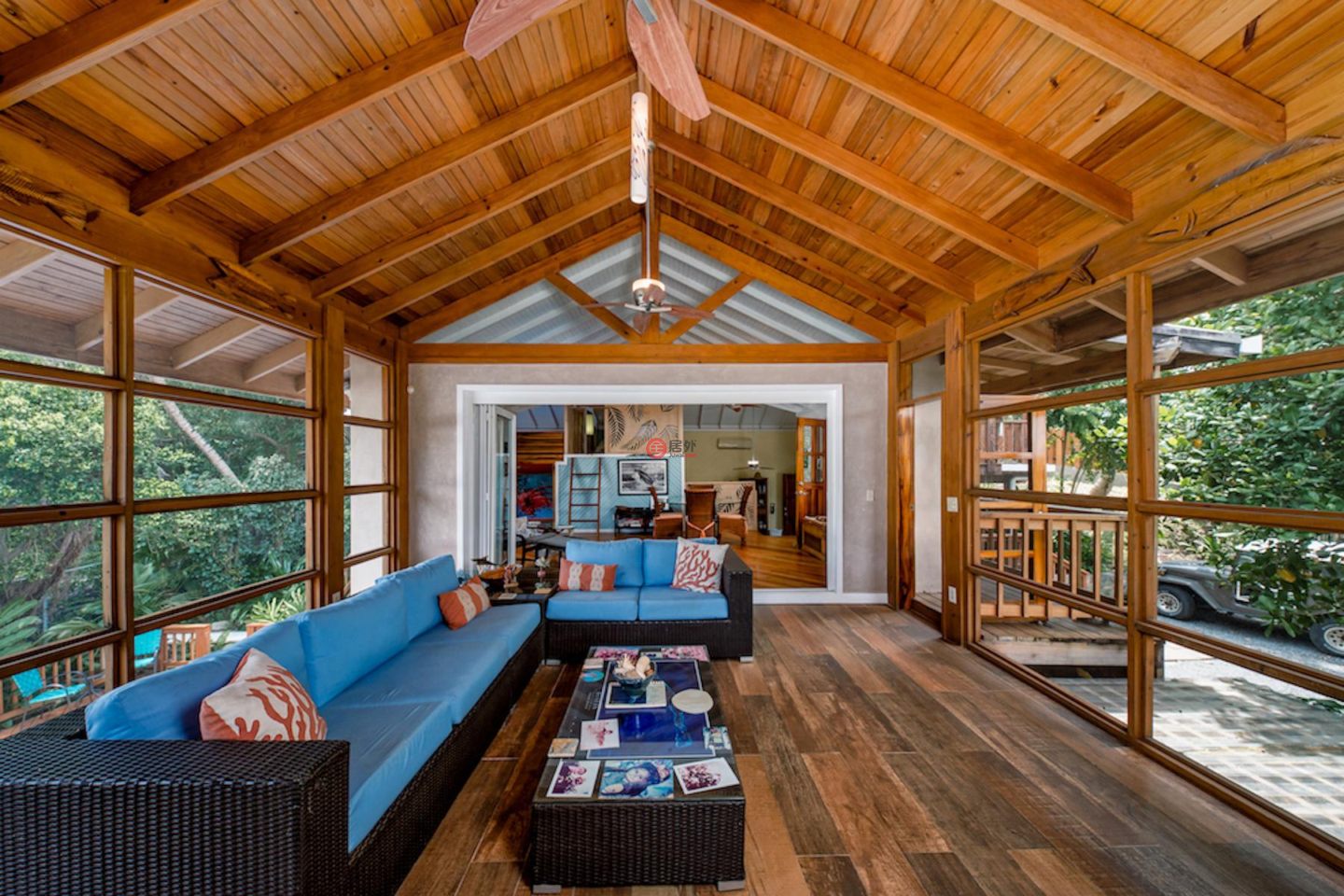 洪都拉斯海湾群岛Roatán的独栋别墅，Island-Style Hillside Haven with Panoramic North Shore Views，编号78473193