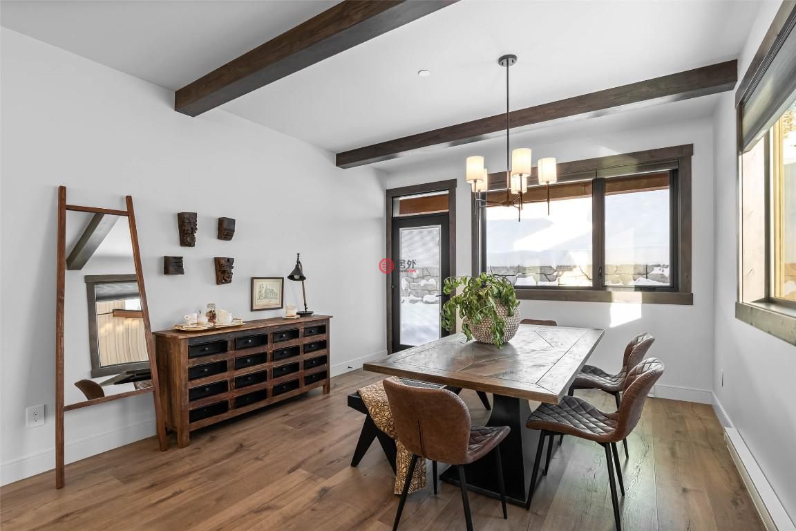 加拿大不列颠哥伦比亚省Sun Peaks的联排别墅，7000 MCGILLIVRAY LAKE，编号75521812