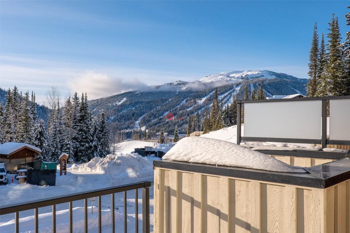 加拿大不列颠哥伦比亚省Sun Peaks的联排别墅，7000 MCGILLIVRAY LAKE，编号75524129