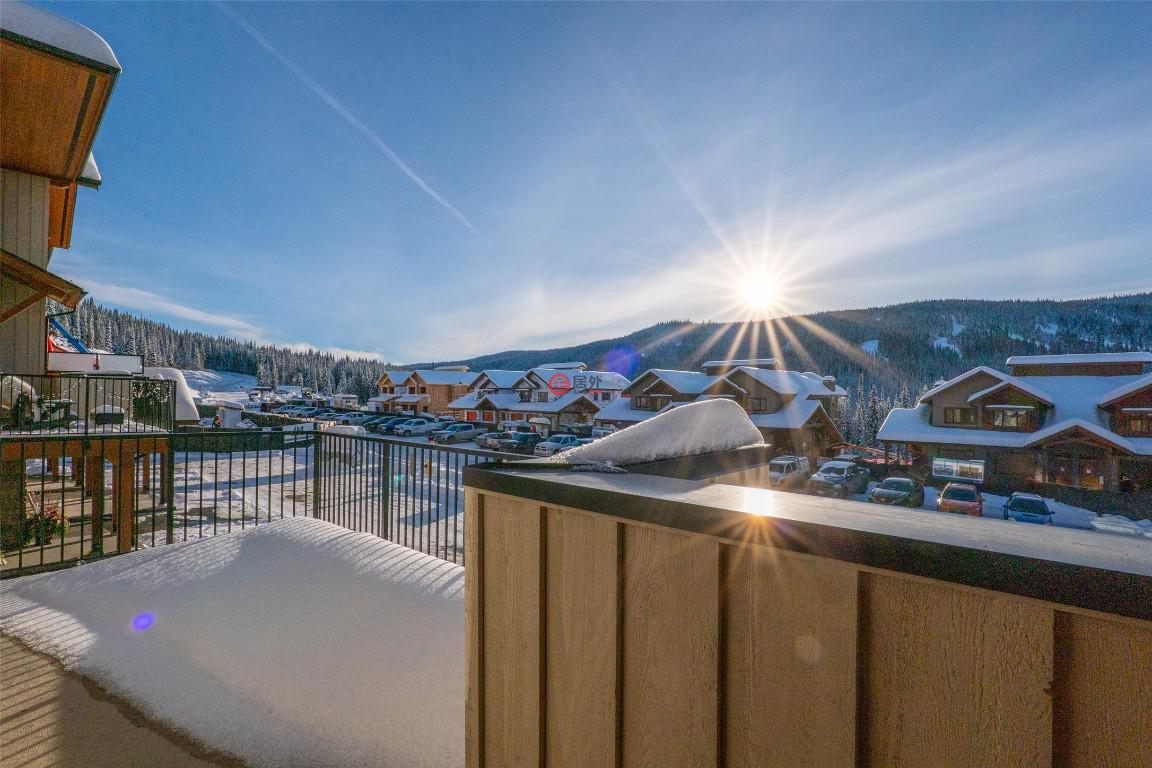 加拿大不列颠哥伦比亚省Sun Peaks的联排别墅，7000 MCGILLIVRAY LAKE，编号75524129