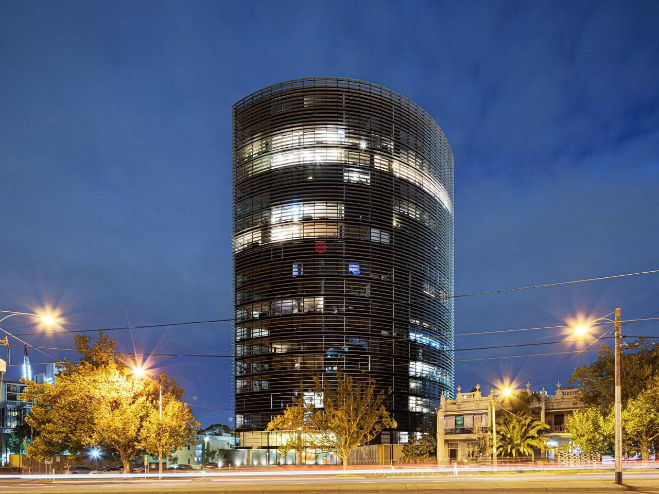 澳大利亚维多利亚州墨尔本的公寓，16A/635-643 St Kilda Road，编号77067417