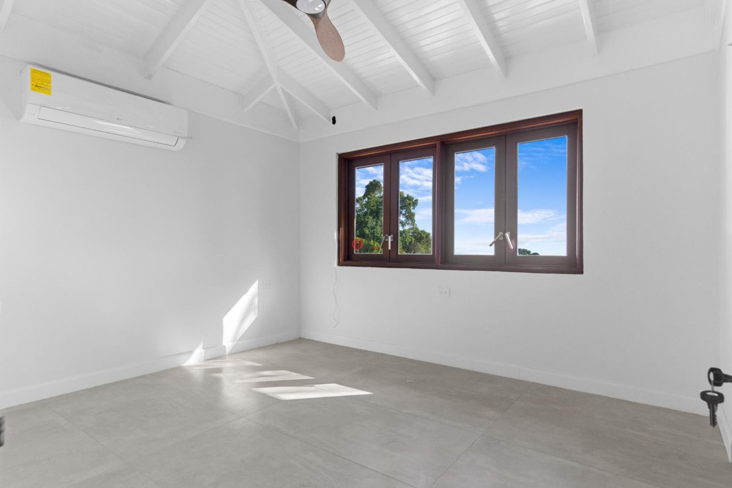 牙买加圣安得烈京斯敦的独栋别墅，6 Tavistock Heights，编号77809058