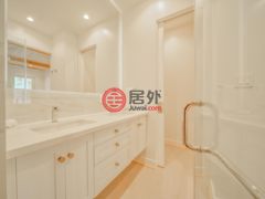洪都拉斯海湾群岛Roatán的公寓，Oceanfront Condominium D9 Watercolors Resort 3rd Floor Building D，编号76872740