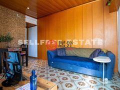 西班牙BarcelonaL'Hospitalet de Llobregat的公寓，del mont，编号54998586
