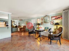 美国加州Studio City的公寓，11138 Aqua Vista Street 32，编号76312325