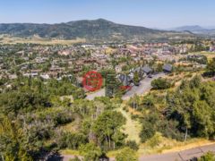 美国科罗拉多州斯廷博特斯普林斯的住宅用地，2725 Ski Trail Lane，编号78498200