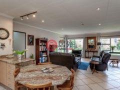 南非豪登省Randburg的独栋别墅，87 Maluti Avenue Northcliff，编号77421496