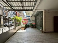 泰国Bangkok曼谷的联排别墅，16/14-15 Soi Sukhumvit 19 (Wattana) Khlong Toei Nuea Subdistrict Watthana District Bangkok，编号78419114