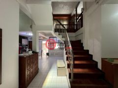 泰国Bangkok曼谷的联排别墅，16/14-15 Soi Sukhumvit 19 (Wattana) Khlong Toei Nuea Subdistrict Watthana District Bangkok，编号78419114