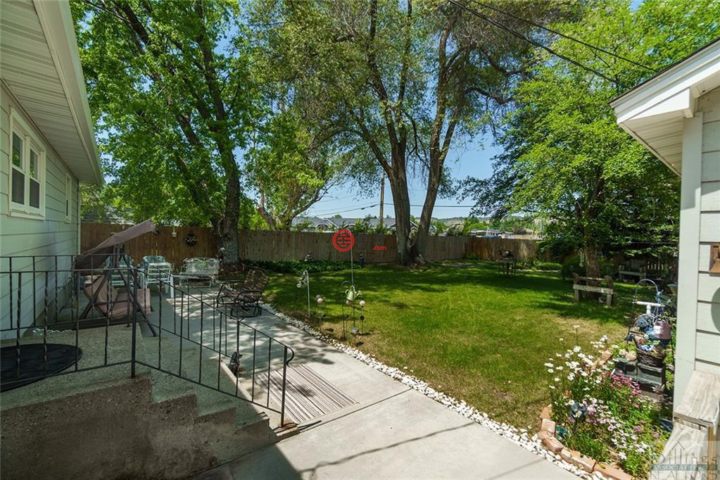 美国比灵斯3卧1卫的公寓