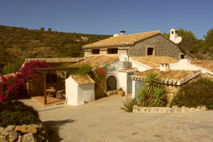 西班牙llíber总占地19294平方米的农场